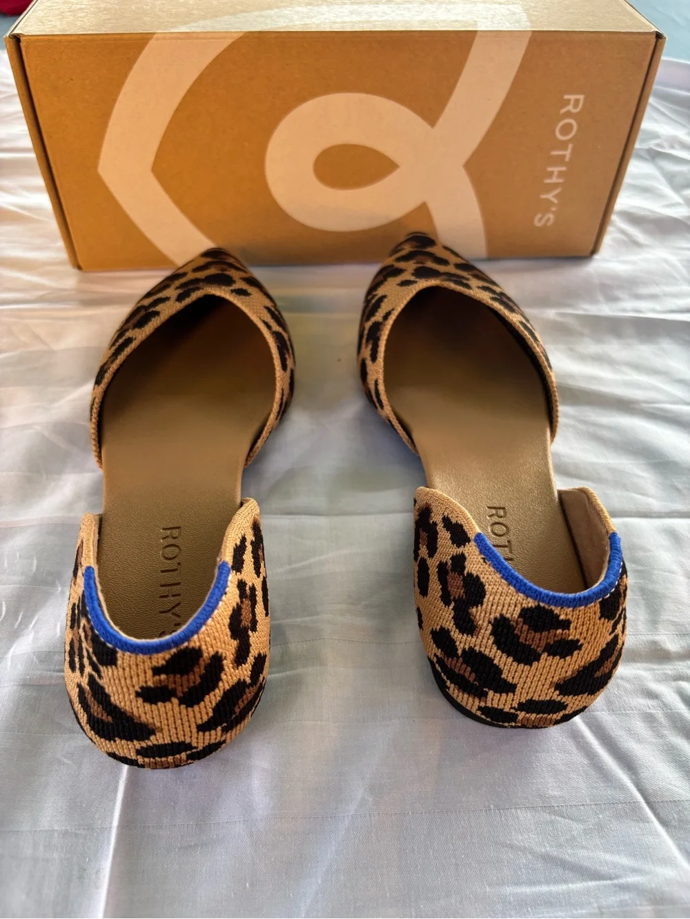 Rothys chic leopard